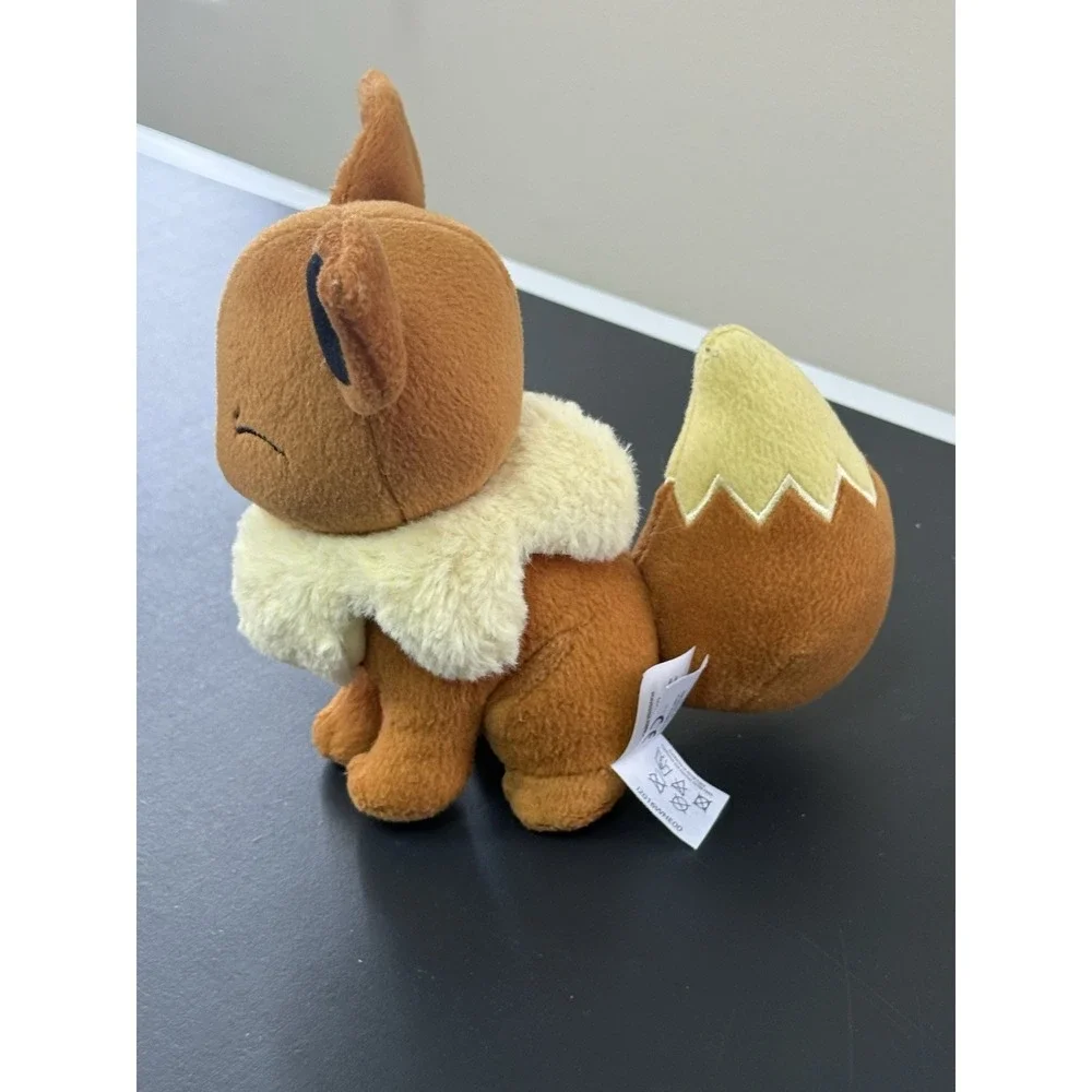 Pokemon Eevee Smile Tomy Plush Stuffed Animal Toy Doll
